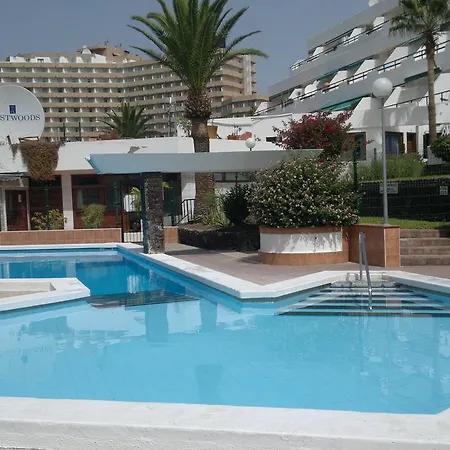 In Las Americas Apartament *